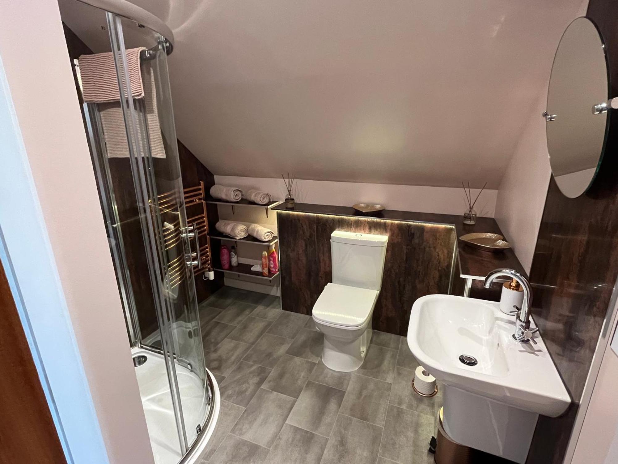 Apartament Vicki's Den Tain Zewnętrze zdjęcie